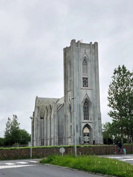 Reykjavik, Iceland - July 2, 2018: Cathedral of Christ the King - Domkirkja Krists konungs — Stock Photo, Image