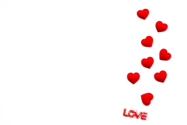 Röda Hjärtan Och Kärlek Texten Flyter Vit Bakgrund Med Tomt — Stockfoto