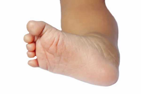 Нога Новорожденного Белом Фоне — стоковое фото
