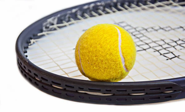 Balle Tennis Sur Raquette Sur Fond Blanc — Photo