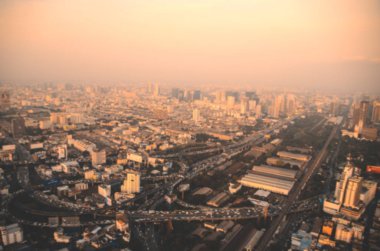 Bulanık bir kuleden Bangkok 'a kuş bakışı bakış açısı