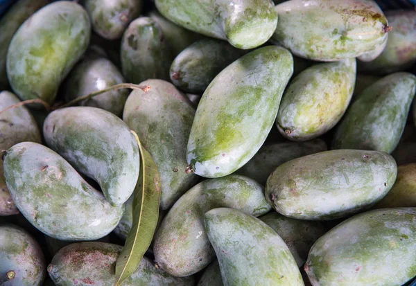 Green Mango Healthy Fruit — Stock Photo, Image