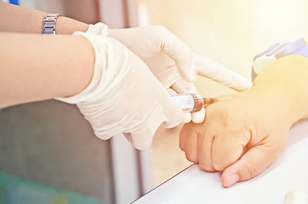 Jeringa Para Análisis Sangre Examen Paciente — Foto de Stock