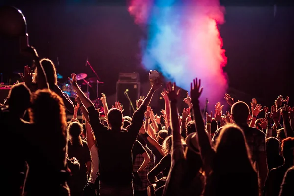 Publikum beim Konzert - Sommermusikfestival — Stockfoto