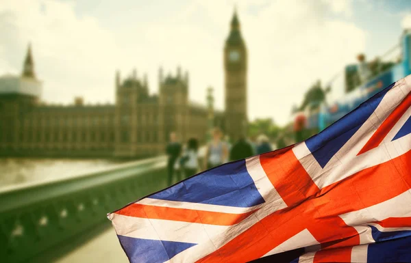 Brexit fogalom - Union Jack zászló és főleg CIG-ikonikus Big Ben — Stock Fotó