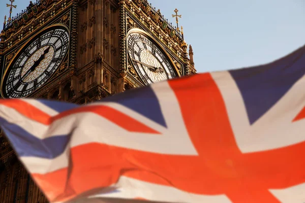 Brexit concept- UK leaves the EU — Stock Photo, Image