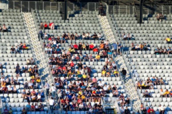 Kerumunan orang yang kabur di stadion — Stok Foto