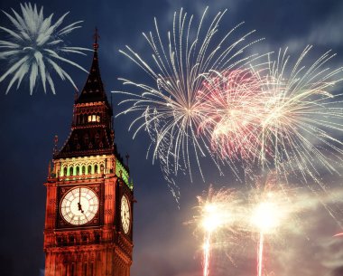 Şehir - Big Ben havai fişek ile yeni yılda