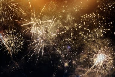 Yeni yıl ve kopya alanı - soyut tatil backgrou havai fişek