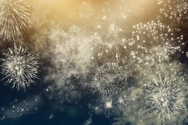 Fuegos artificiales en Año Nuevo y espacio de copia - fondo de vacaciones abstracto — Foto de Stock