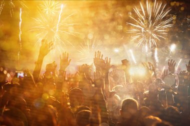 Konserdeki kalabalık - Yaz müzik festivali