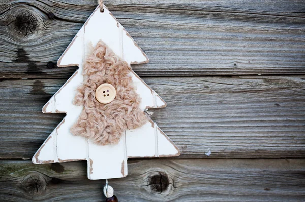 老式木制圣诞装饰挂-质朴假日 bac — 图库照片