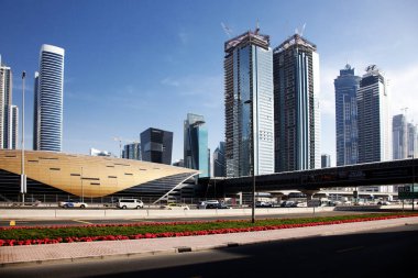 Dubai, Birleşik Arap Emirlikleri-Şubat, 2018:View modern skyscra üzerinde