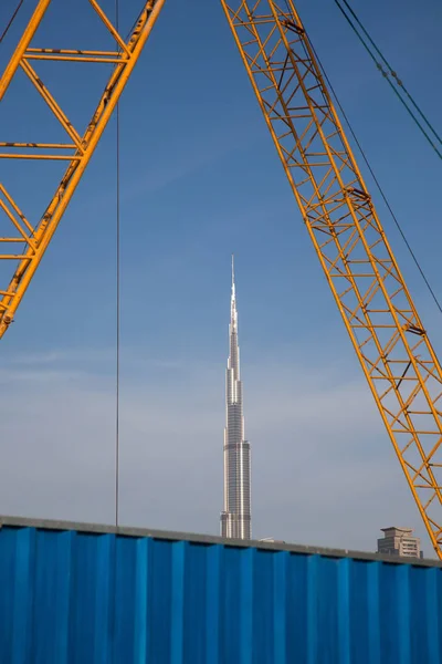 Dubai, Egyesült Arab Emírségek - február, 2018: Építési tevékenység Dubai alon — Stock Fotó