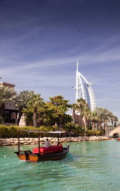 Dubai, Birleşik Arap Emirlikleri - Şubat, 2018: Görünümü Burj Al Arab, dünya dit '