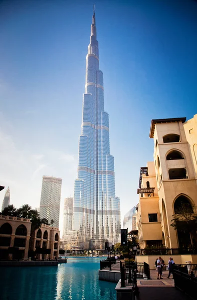 Dubaj, Emiráty - února 2018: Věž světě nejvyšší Burj Khalifa,, — Stock fotografie