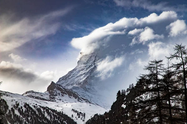 Matterhorn vista desde zermatt, Alpes suizos —  Fotos de Stock