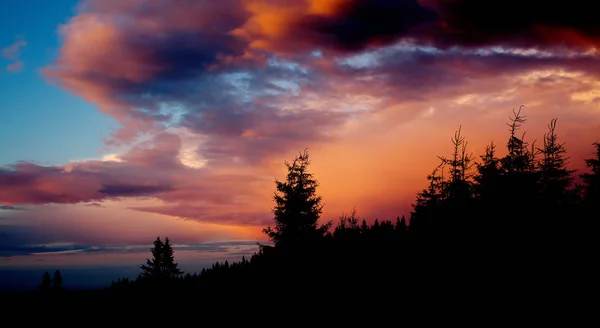 Epischen Sonnenuntergang Hintergrund Dunkelrote Farbe Himmel — Stockfoto