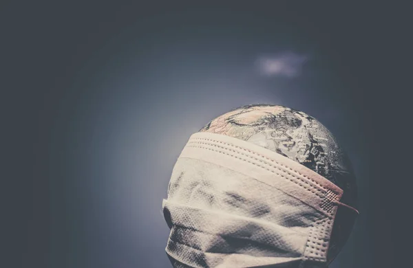 Koronavirüs Dünya Alarmı Dünyada Cerrahi Maske — Stok fotoğraf