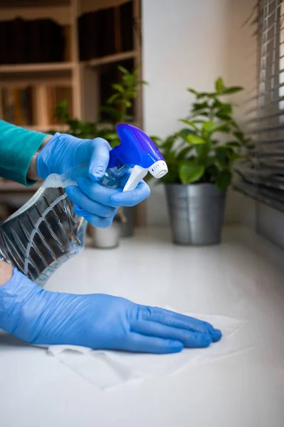 Limpieza Superficie Casa Pulverización Antibacteriana Desinfectante Botella Aerosol Desinfectante Contra — Foto de Stock