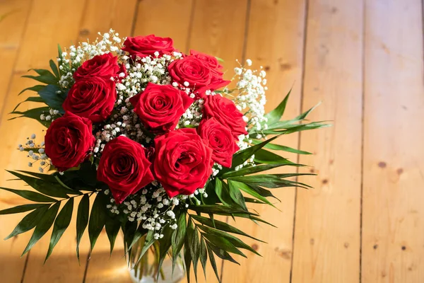 Buquê Rosas Vermelhas Símbolo Amor — Fotografia de Stock