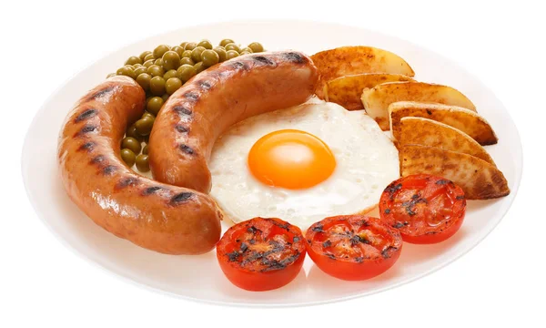 Patates, bezelye, domates ve yumurta pl ile ızgara sosis