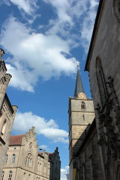 Středověké historické Panorama s kostelem — Stock fotografie