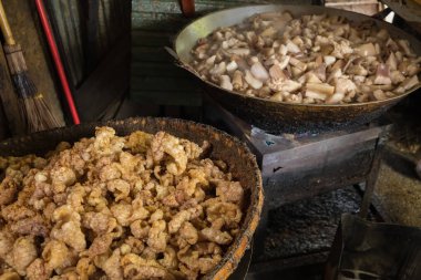 hışırtı domuz aperatifler