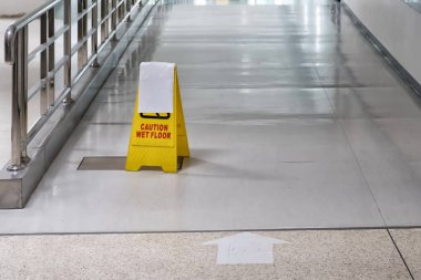 ıslak zemin yok enter