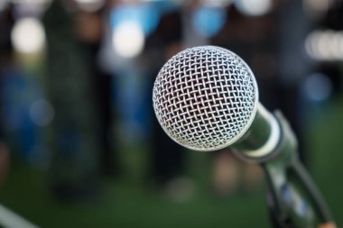 mikrofon yakın çekim