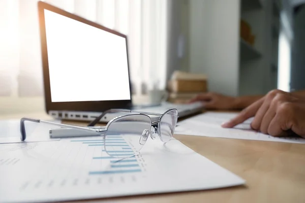 Business concept analyzing investment charts on desk. — Stock Photo, Image