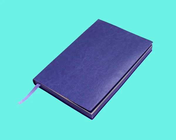 Cuaderno clásico sobre fondo blanco — Foto de Stock