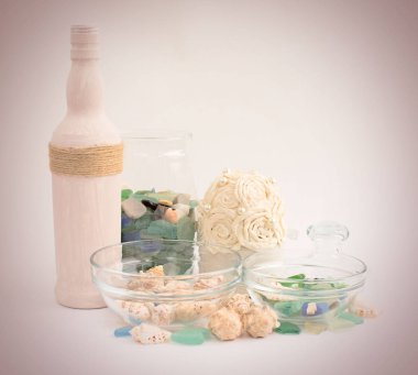 Deniz bir tema üzerine dekoratif kompozisyon