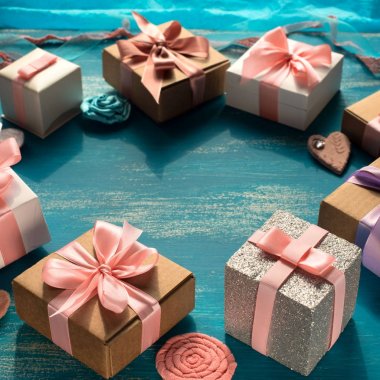 Tatil için dekoratif kutu.