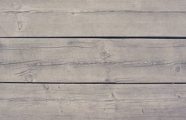 Boş yer üstünde okul sırası.