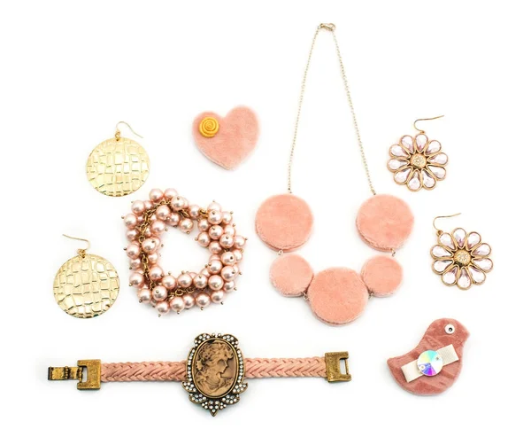 Un conjunto de joyas para las mujeres — Foto de Stock