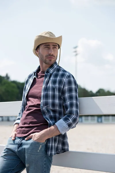 Handsome man in cowboy hat — Stock Photo, Image