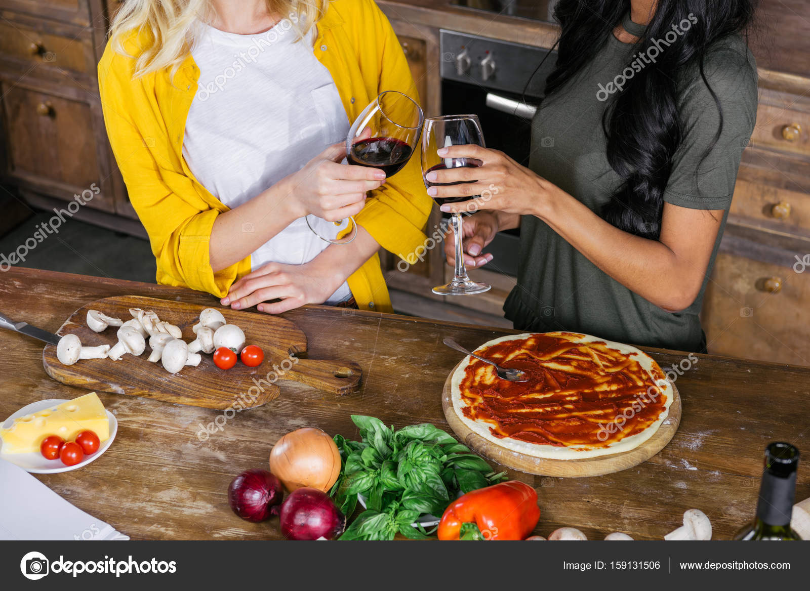 30 HQ Images Cocinar Con Sara Pizza - Te enseñamos a cocinar una pizza calzone, con un paso a ...
