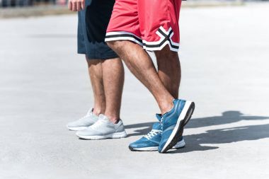 Spor sahasında erkeklerde