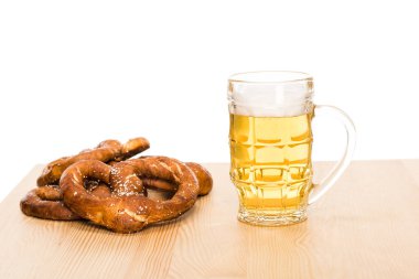 simit ve bardak bira