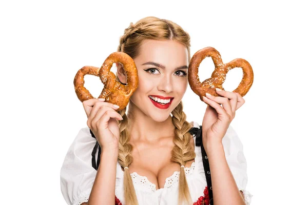 Deutsches Mädchen mit Brezeln — Stockfoto