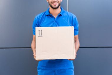 delivery man clipart