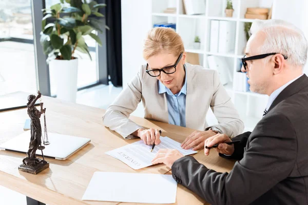 Abogados — Foto de Stock