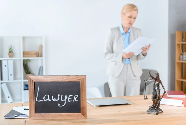 Lugar de trabajo abogado — Foto de stock gratuita