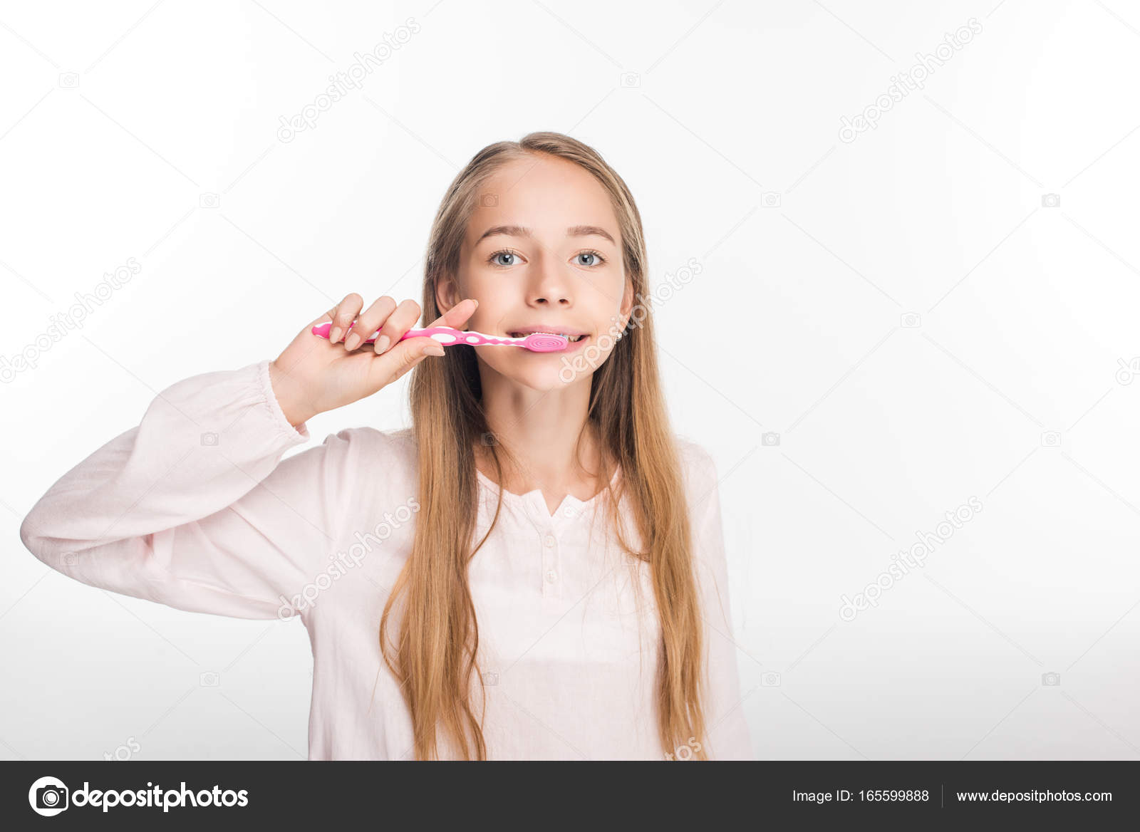 teenage girl teeth brushing goerge lopez angie porn