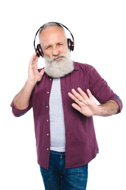 Komuta sizde kulaklık ile müzik dinleme