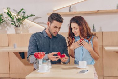 Kız yapma önerisi adamım