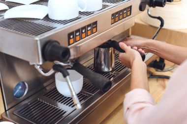 Barista kahve yapma
