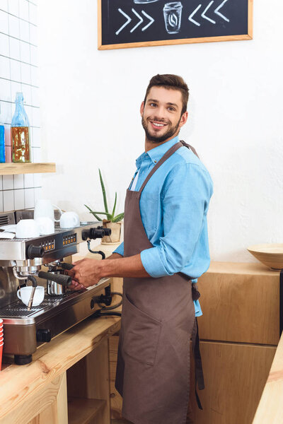 barista making coffee