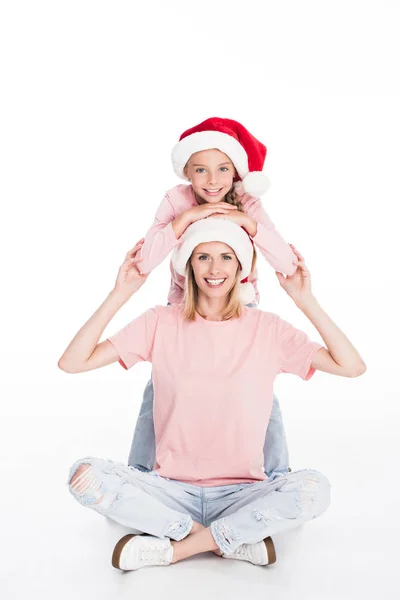 Mãe feliz e filha no Natal — Fotografia de Stock